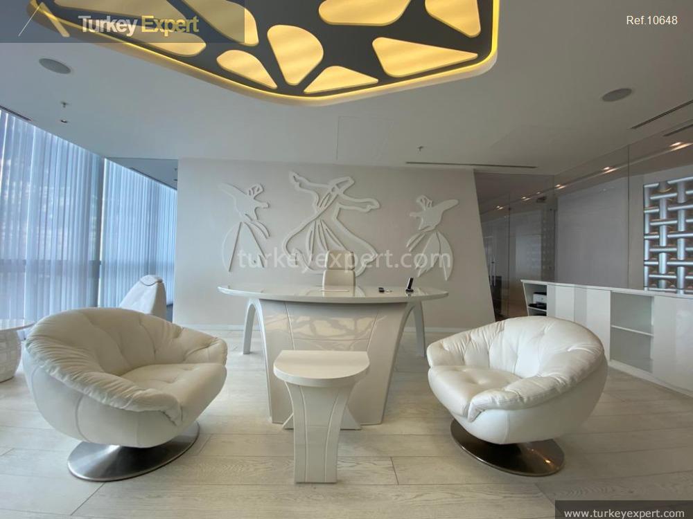 luxurious 233 sqm office for sale in the twin towers15