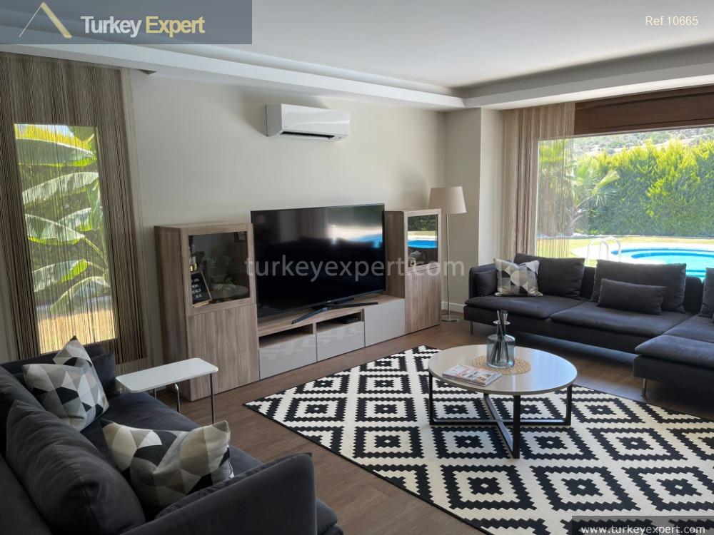 24bedroom duplex villa in a complex for sale in izmir9