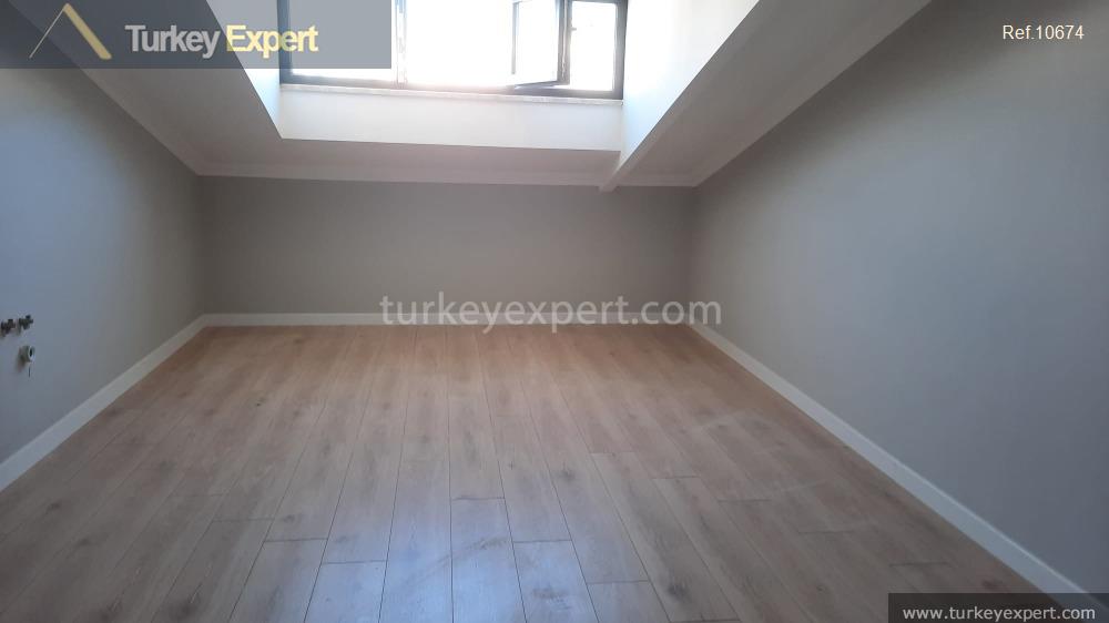 645bedroom duplex apartment in a boutique site for sale in7