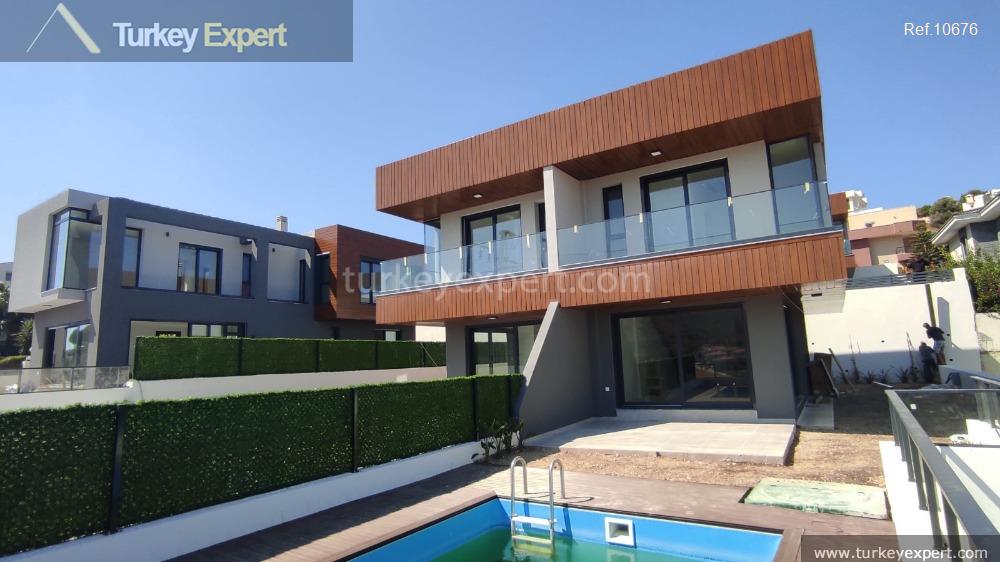 13duplex villa with a swimming pool in izmir cesme near3