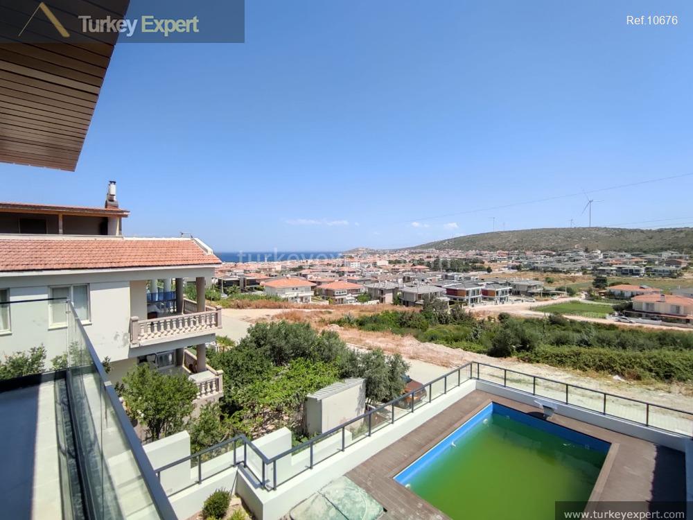 Modern duplex villa with a private pool for sale in Izmir Cesme 0