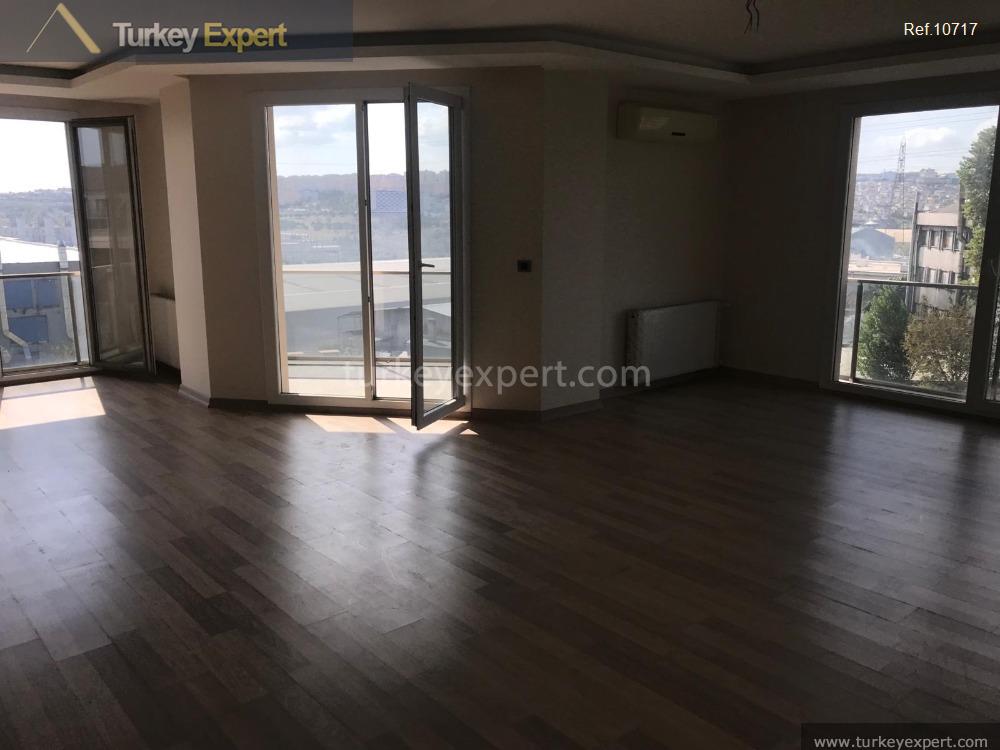 اخذ اقامت ترکیه با خرید آپارتمان دوبلکس در استانبول با امکانات و دید دریا در منطقه آوجیلار 0