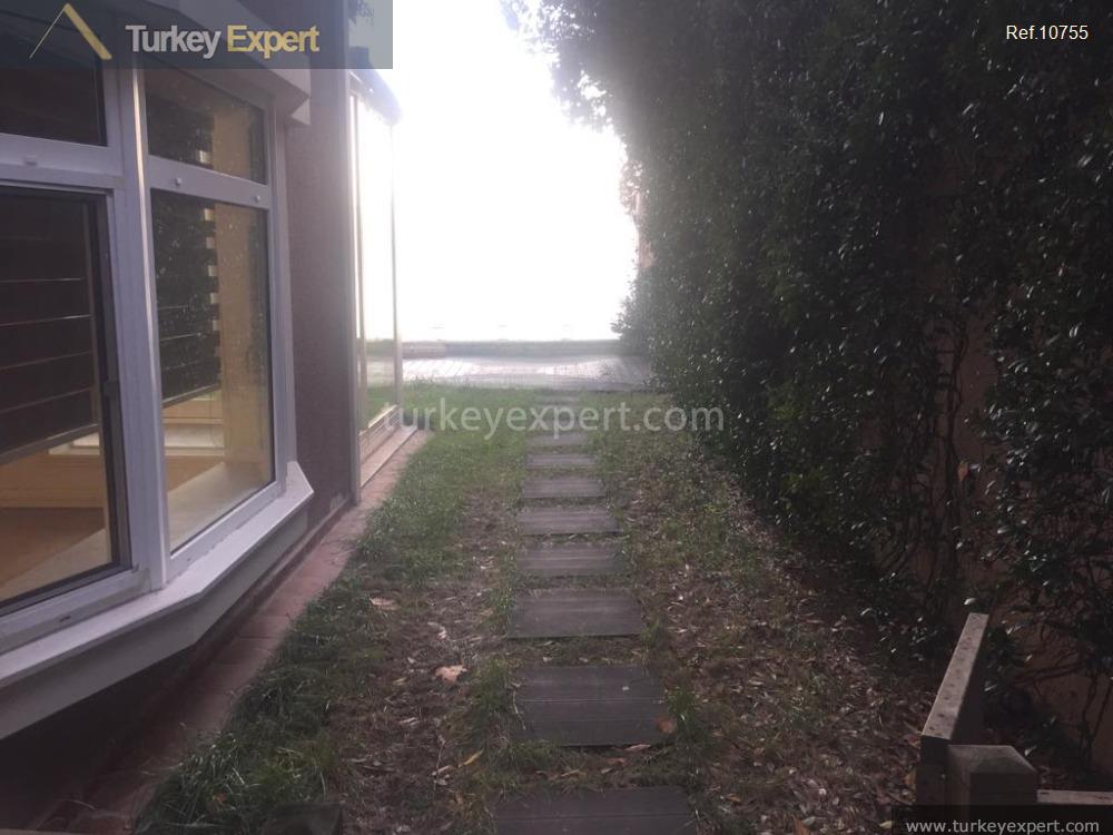 15sixbedroom mansion with a quay for sale in istanbul sariyer2