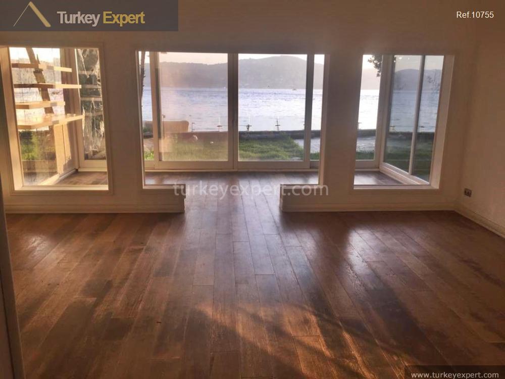 220sixbedroom mansion with a quay for sale in istanbul sariyer6