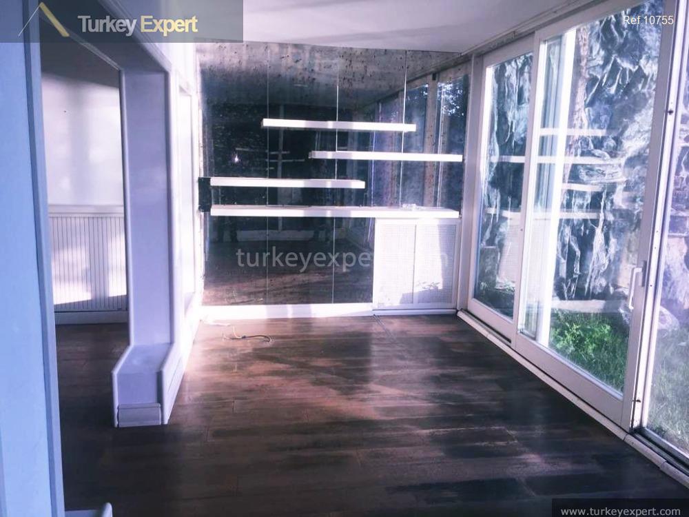22sixbedroom mansion with a quay for sale in istanbul sariyer9