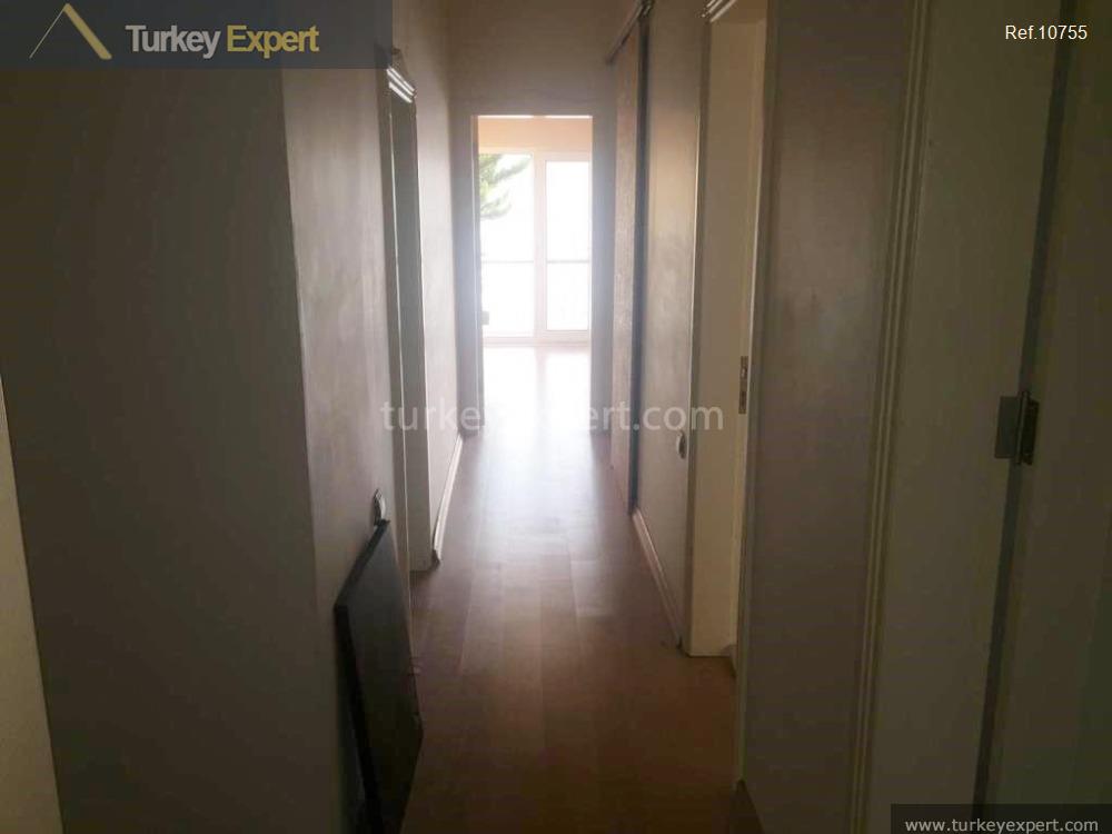 29sixbedroom mansion with a quay for sale in istanbul sariyer20