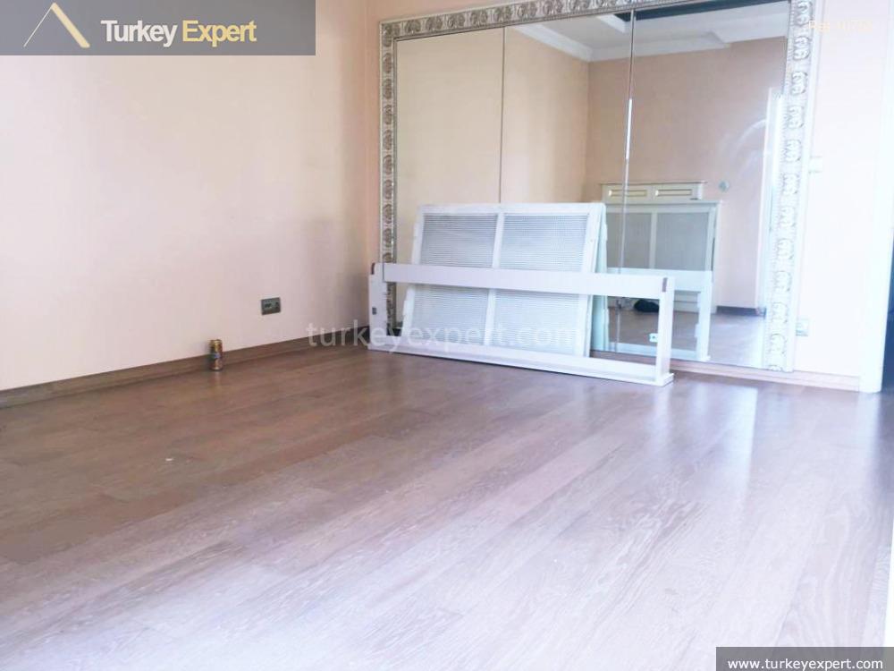 37sixbedroom mansion with a quay for sale in istanbul sariyer22