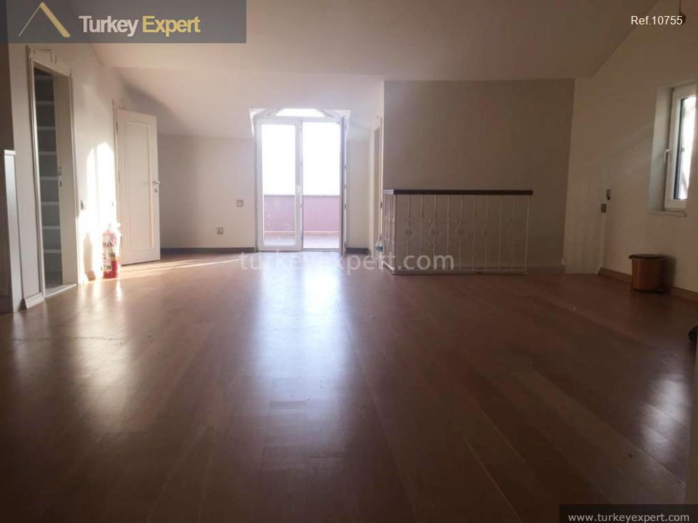 65sixbedroom mansion with a quay for sale in istanbul sariyer30