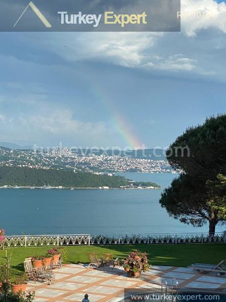 27gorgeous sixbedroom villa with the bosphorus view in a site27