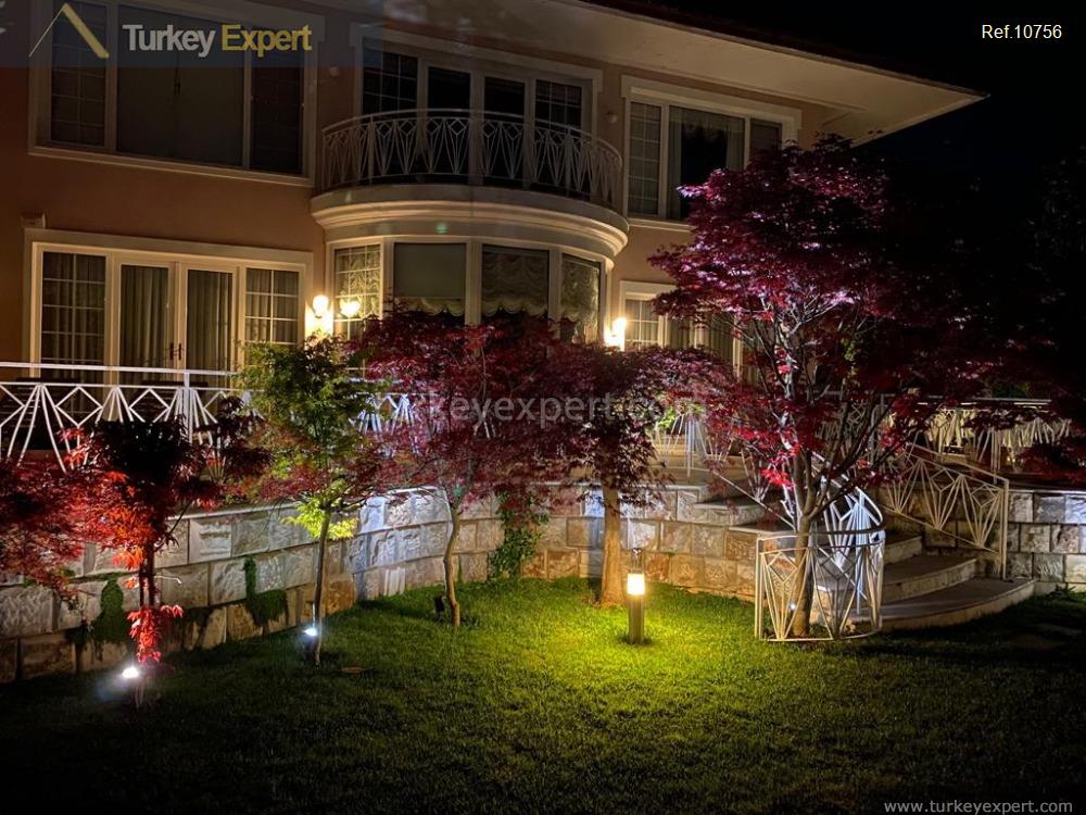 411gorgeous sixbedroom villa with the bosphorus view in a site1