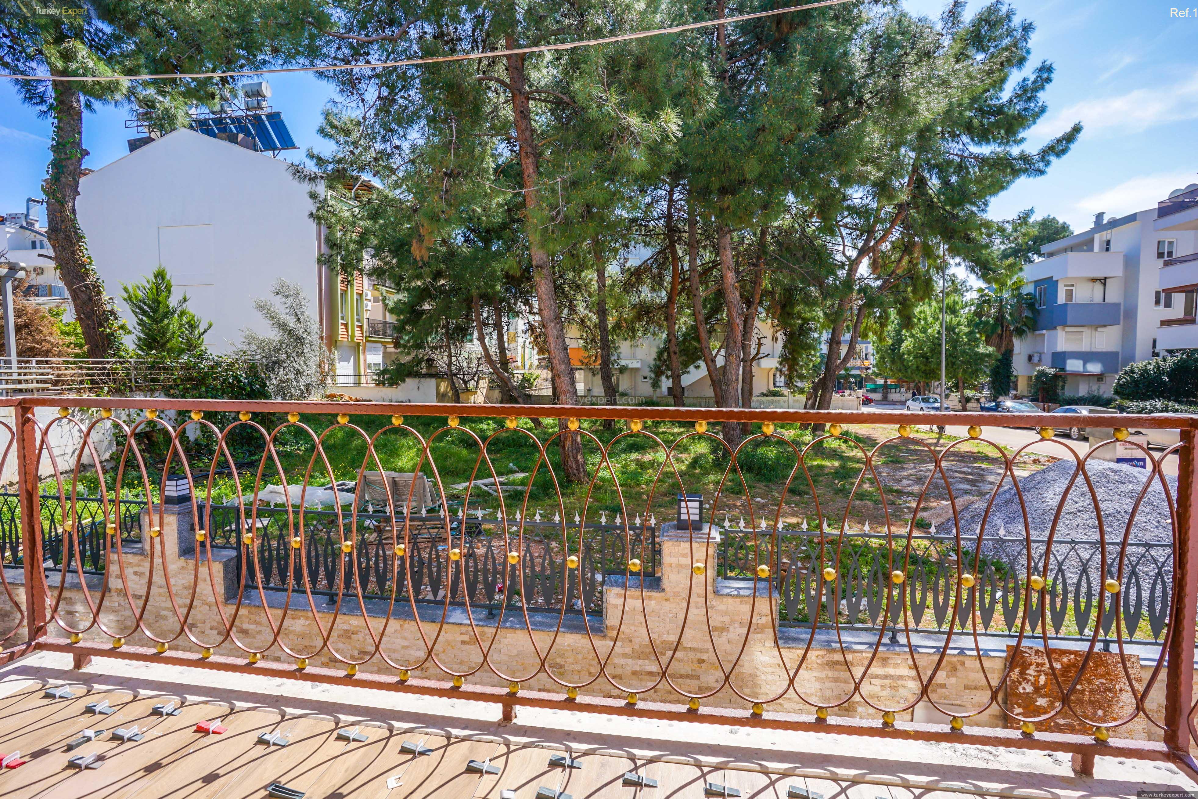Apartments for sale in Antalya Altinkum located only 350 meters from the sea 2