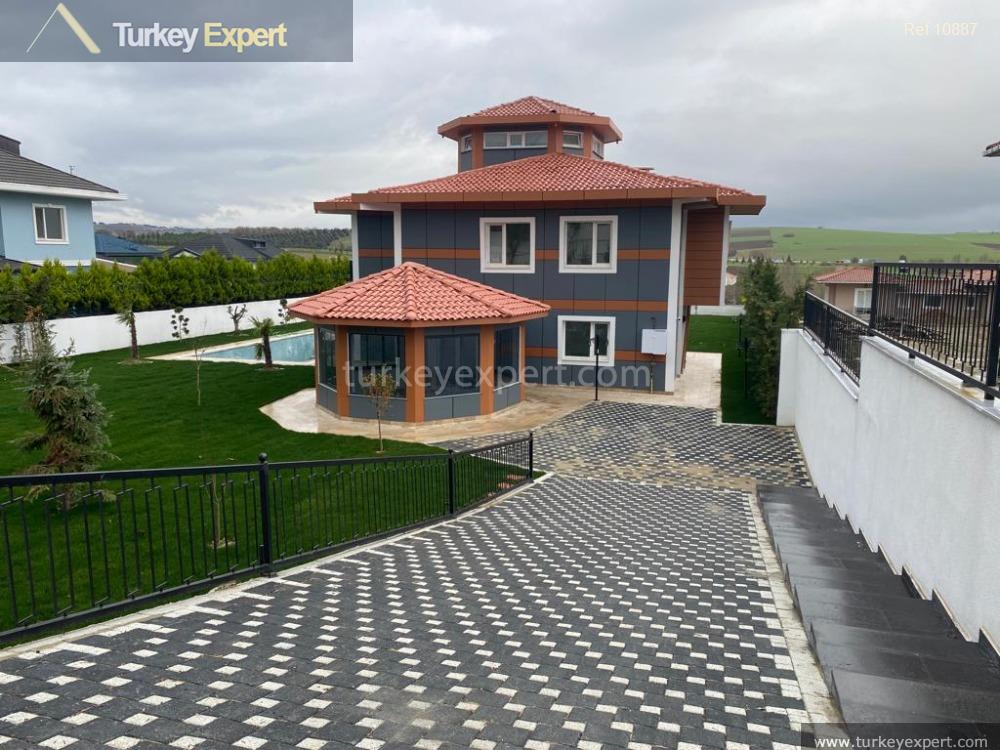 14exquisite multilevel villa in a compound for sale in istanbul5