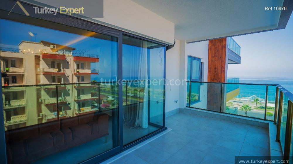 5coastal residences with a private beach for sale in alanya47