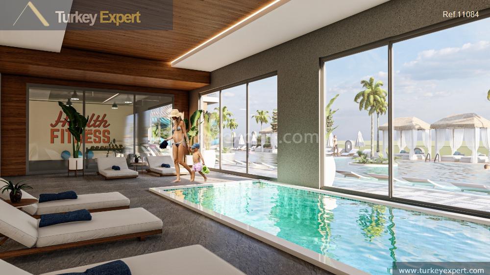 Holiday apartments in Alanya Avsalar with communal indoor and outdoor swimming pools 2