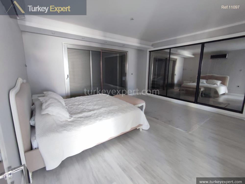 22fivebedroom villa with a private pool in izmir cesme11