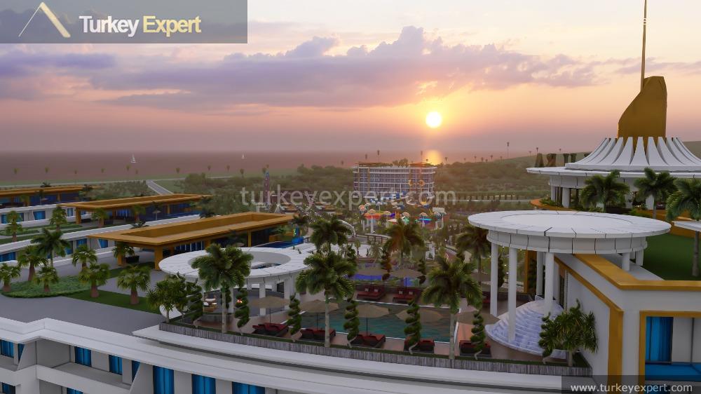 Alanya apartments with 5-star hotel facilities and an aqua park located near the sea 0