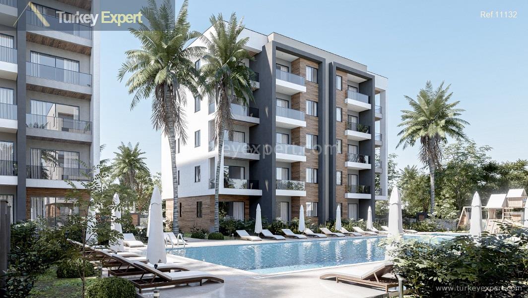 12apartments in a complex with a communal pool in antalya7