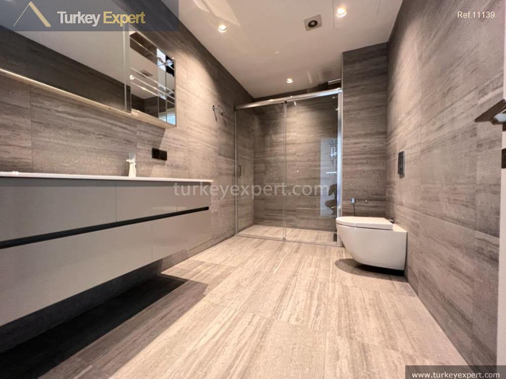 Bosphorus view 240 sqm property for sale in Sisli, heart of Istanbul 4