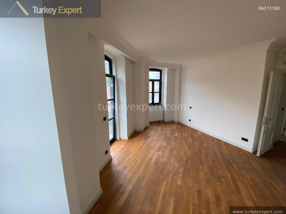 24spacious fourbedroom apartment for sale in istanbul beyoglu29
