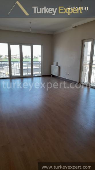 14readytomovein threebedroom apartments in istanbul bahcesehir12_midpageimg_
