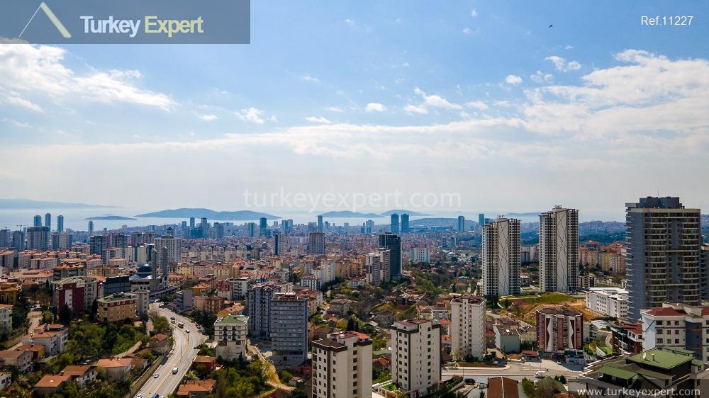 Stunning 3-bedroom apartments with sea views for sale in Istanbul Kartal 0
