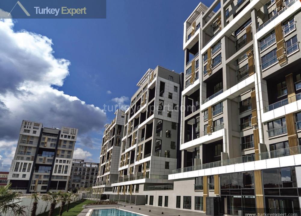Istanbul Kagithane apartments with charming architecture, offering various sizes 0