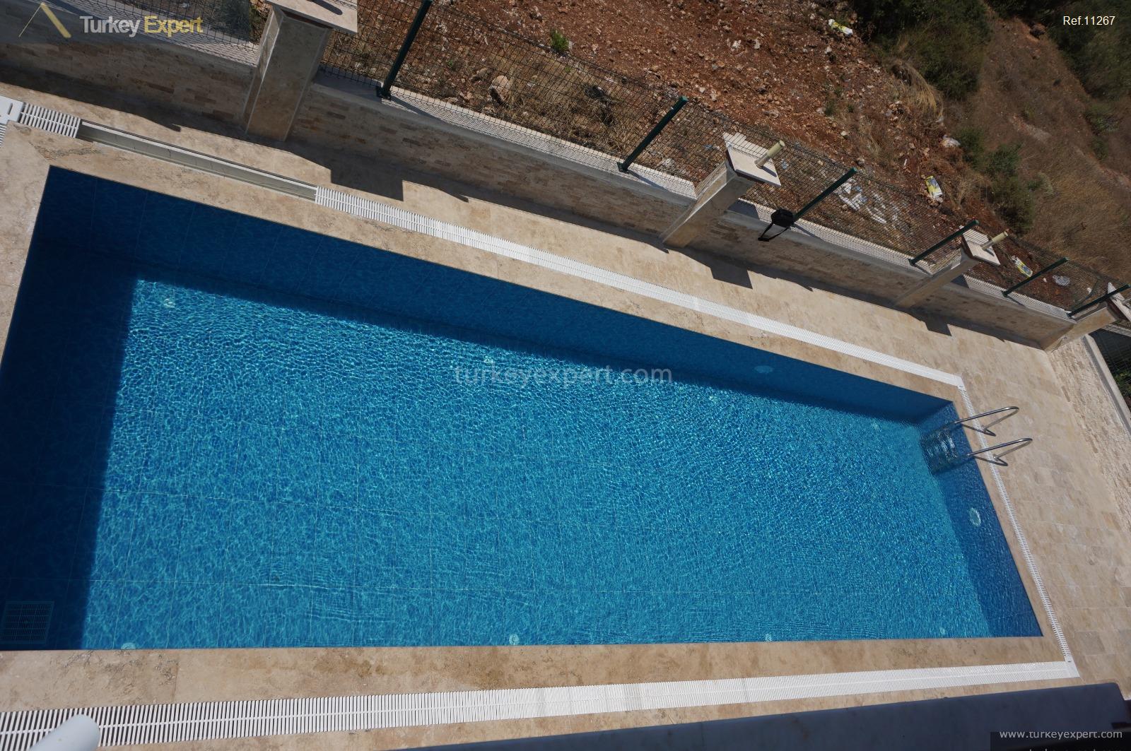 20resale fivebedroom villa with a private pool in antalya dosemealti23