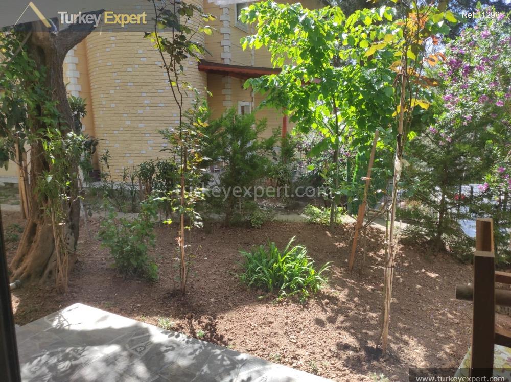 14izmir urla multilevel villa with a spacious garden for sale12