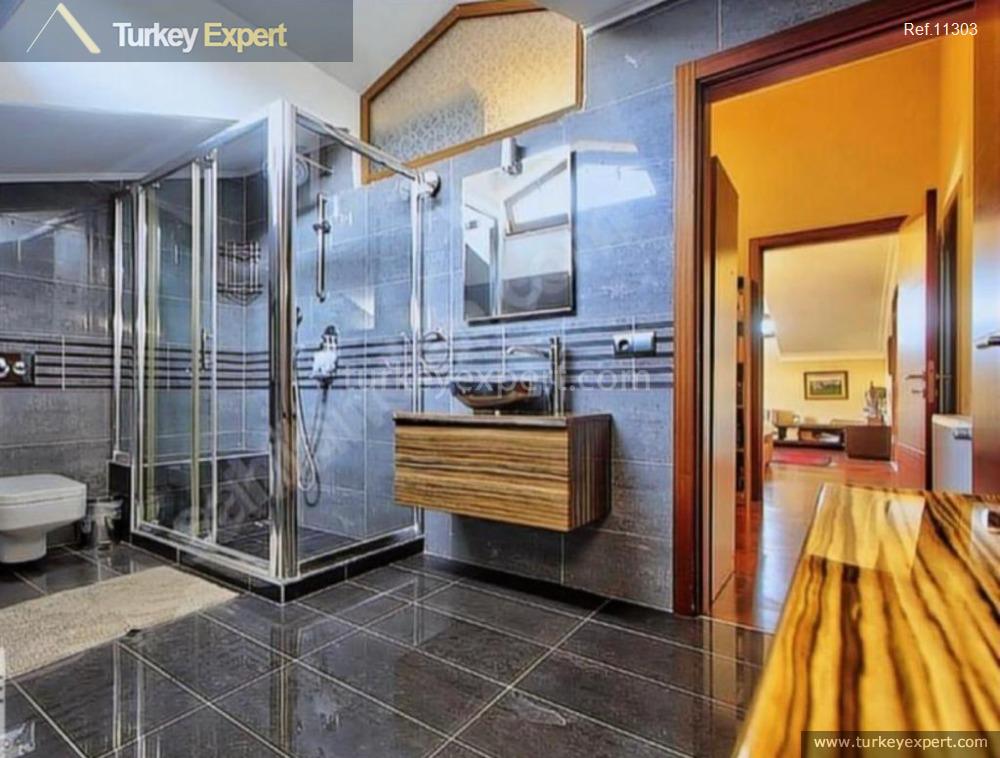 21spectacular triplex villa with 10 rooms in istanbul zekeriyakoy14