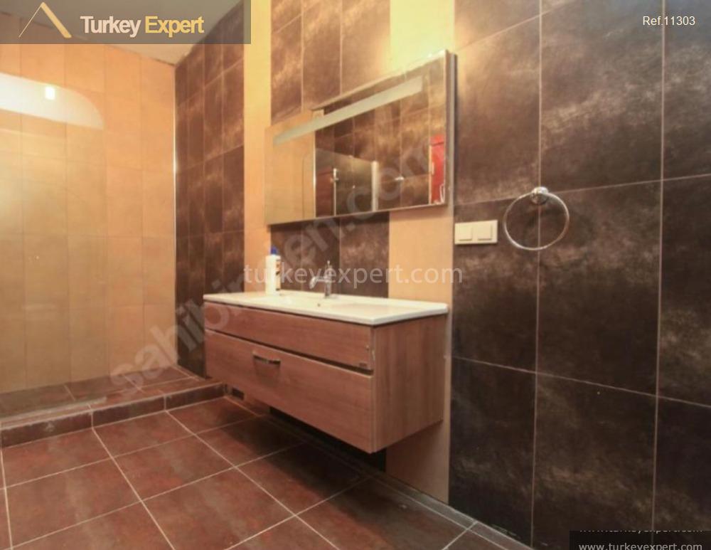 22spectacular triplex villa with 10 rooms in istanbul zekeriyakoy19