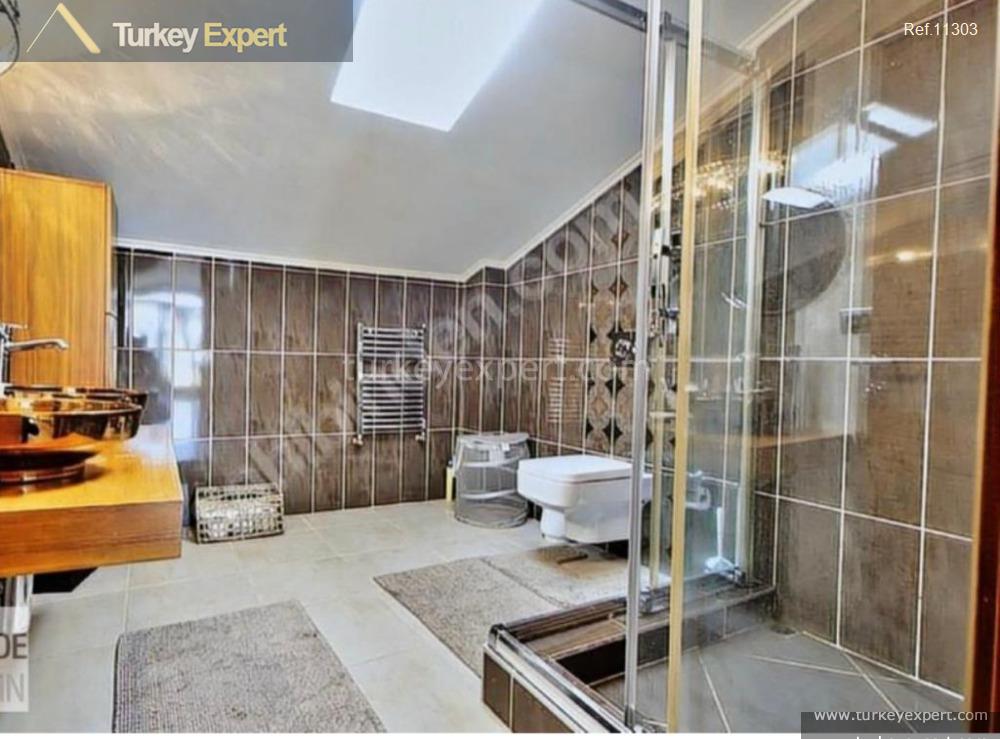 23spectacular triplex villa with 10 rooms in istanbul zekeriyakoy11