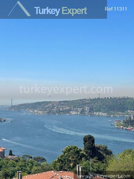 Exquisite 10-bedroom villa with full Bosphorus view in Istanbul Beykoz 0