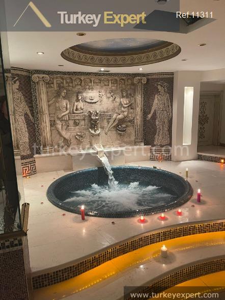 Exquisite 10-bedroom villa with full Bosphorus view in Istanbul Beykoz 2