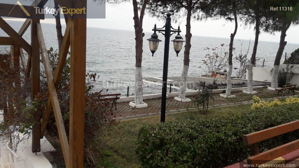 12profitable 3bedroom apartment with full sea view in istanbul selim2_midpageimg_