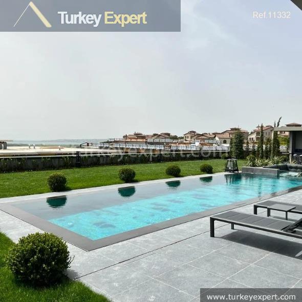 1spectacular villas in istanbul buyukcekmece in a complex with services3