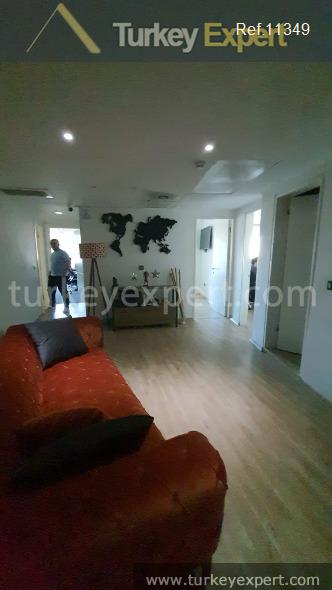 Home office in Istanbul Beylikduzu on the 10th floor with easy access 1