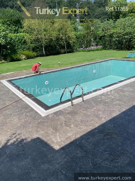 11ultraspacious triplex villa with a private pool in istanbul zekeriyakoy1