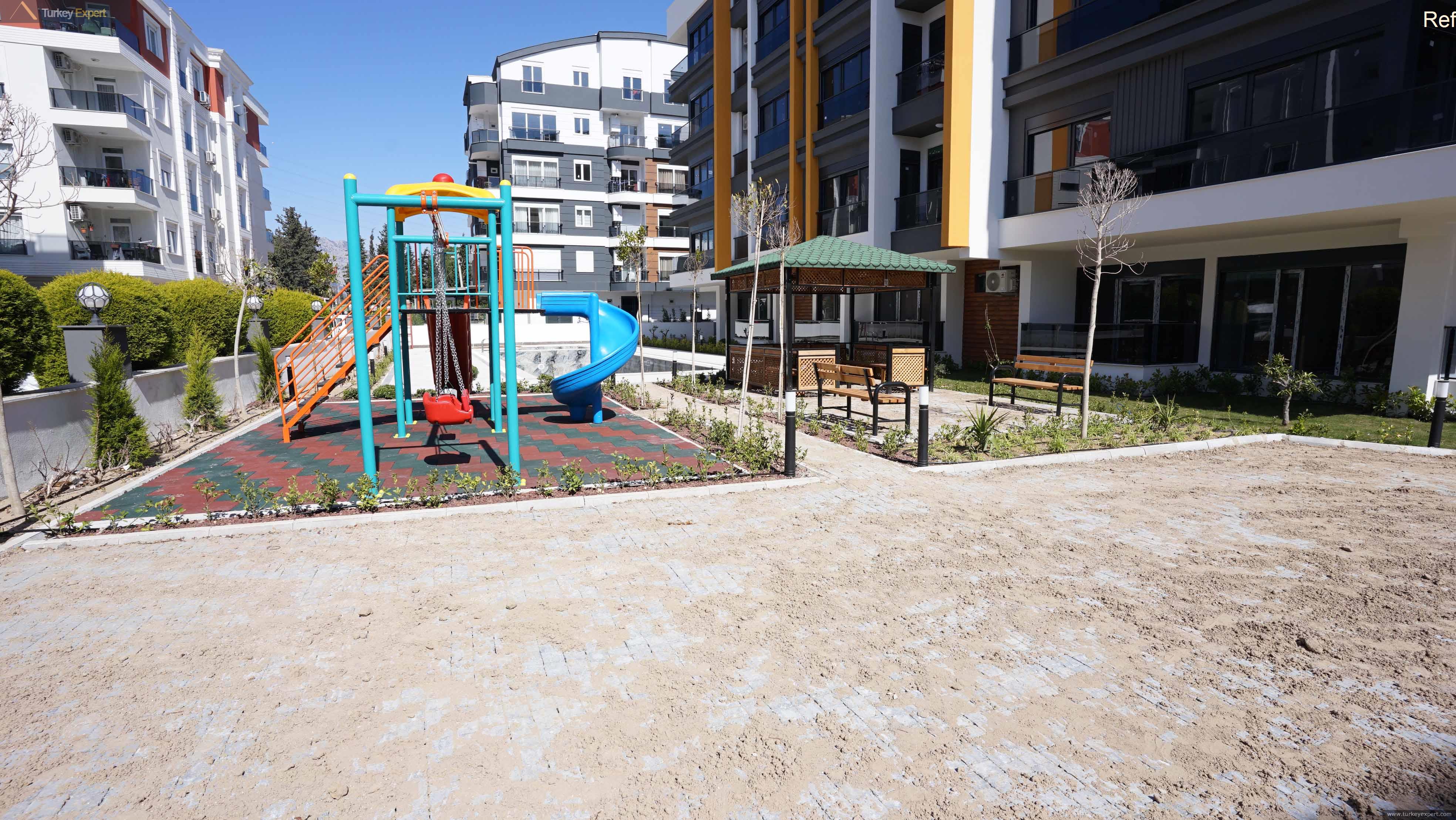 New apartments for sale in Antalya Hurma on a site with a communal pool 0