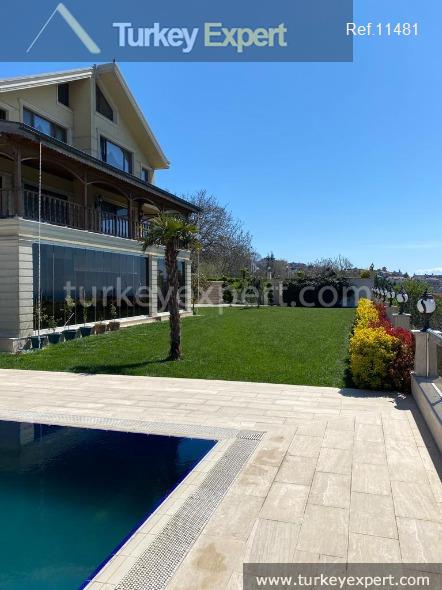 1112spectacular triplex villa with a sea view in istanbul buyukcekmece3