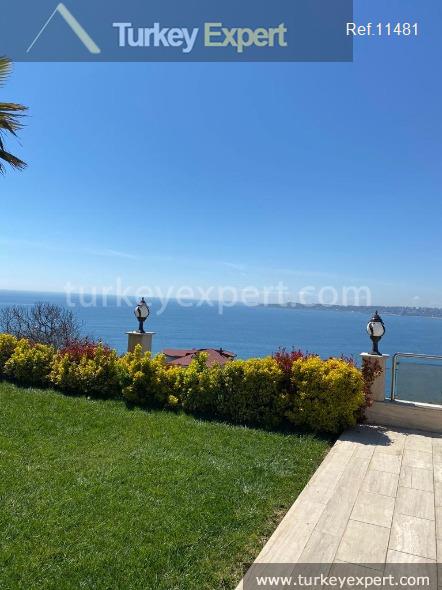 13spectacular triplex villa with a sea view in istanbul buyukcekmece9