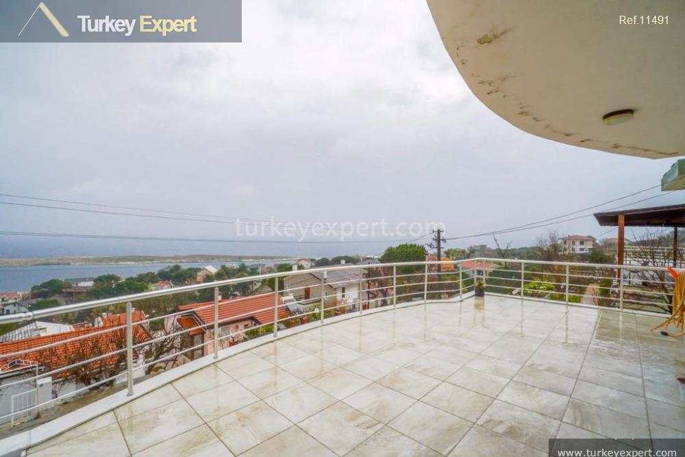 19beautiful 4story villa 100 meters from the sea40