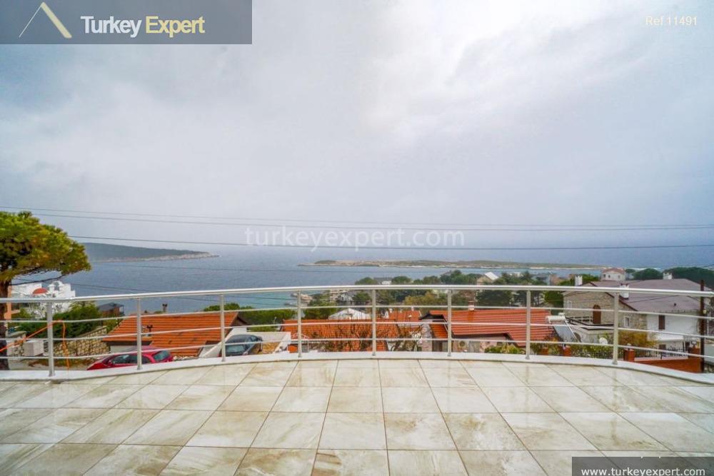 20beautiful 4story villa 100 meters from the sea21
