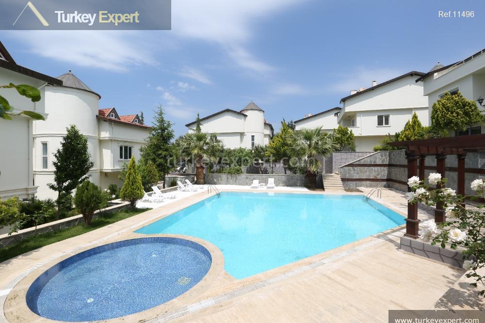 13ready to move spacious villas in a complex in istanbul11