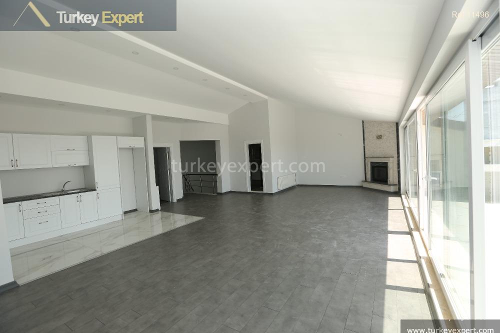 29ready to move spacious villas in a complex in istanbul47