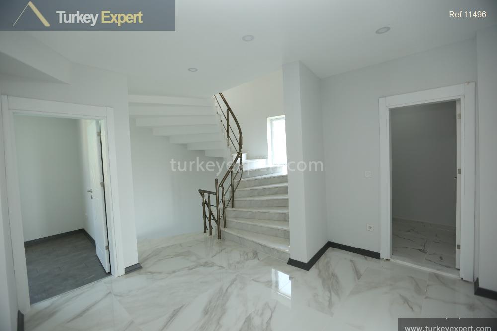47ready to move spacious villas in a complex in istanbul40