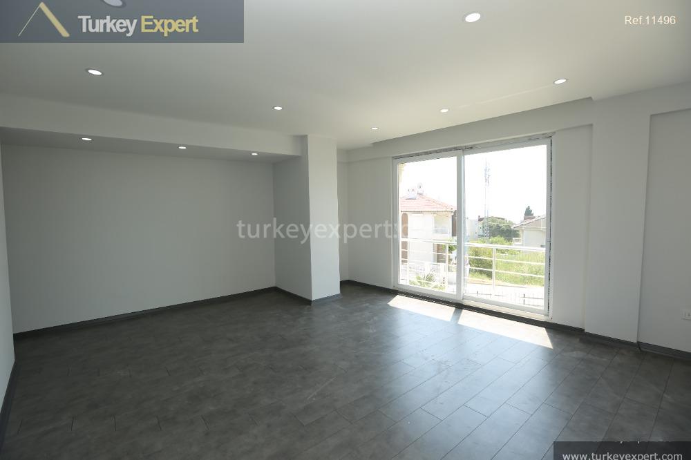 ready to move spacious villas in a complex in istanbul33