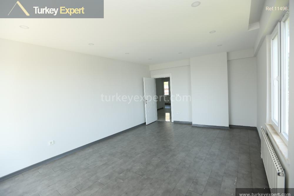 ready to move spacious villas in a complex in istanbul37