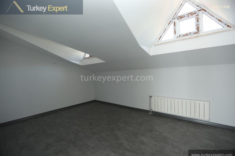 ready to move spacious villas in a complex in istanbul41
