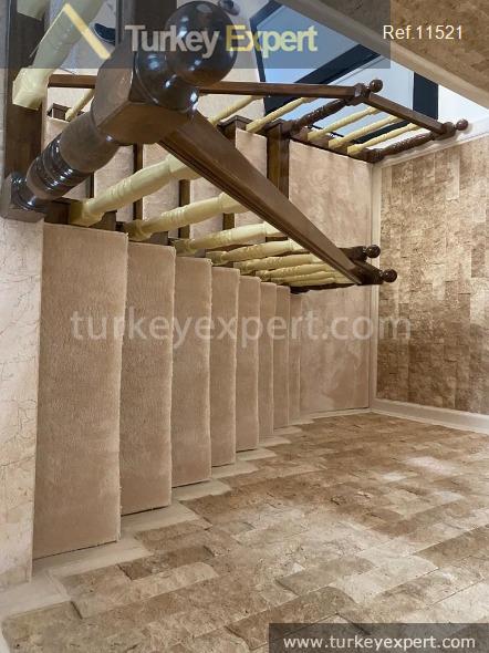 3spectacular detached villa with a swimming pool in istanbul buyukcekmece21