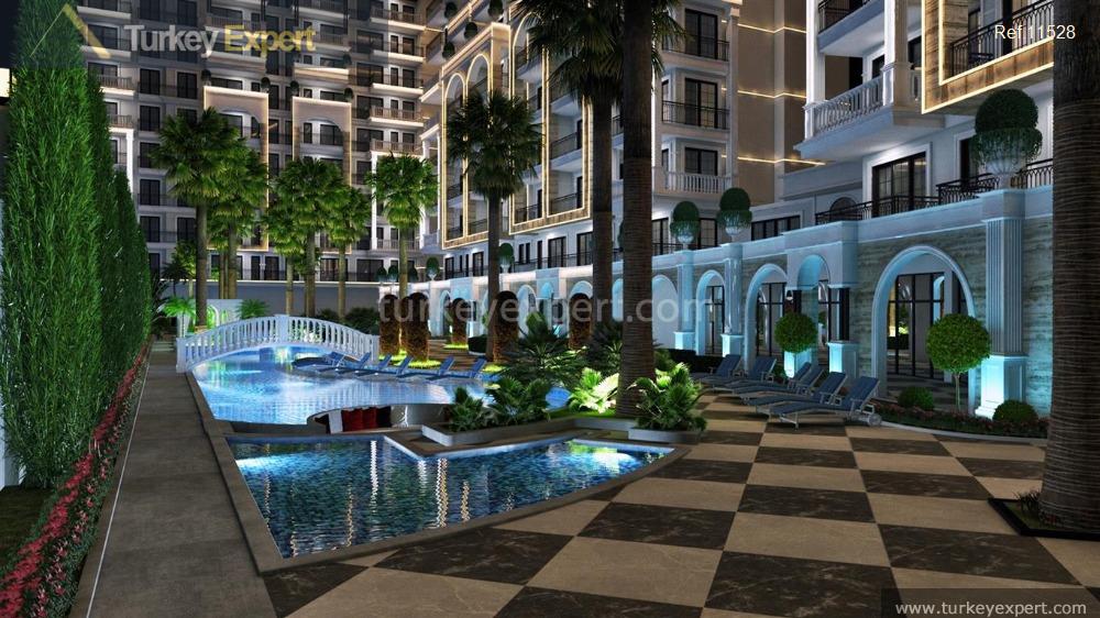 Sea-view apartments in an elegant project in Alanya center 2